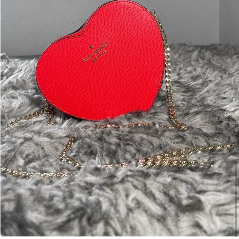 ♠️❤️kate spade Love Shack Heart Crossbody Purse Bag, Red NWT - Picture 2 of 2